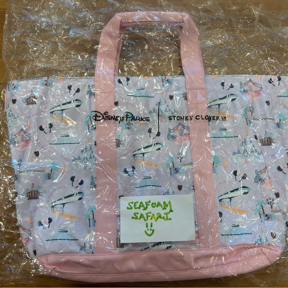 ❌SOLD NWT Stoney Clover Lane Walt Disney World Park Tote Carry On - Picture 6 of 6